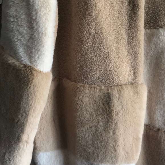 NWT BCBGeneration Faux Fur Cozy Patchwork Jacket - Picture 5 of 7